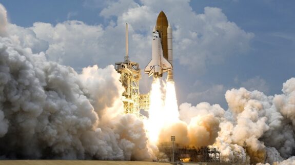 rocket-launch-67643_1280